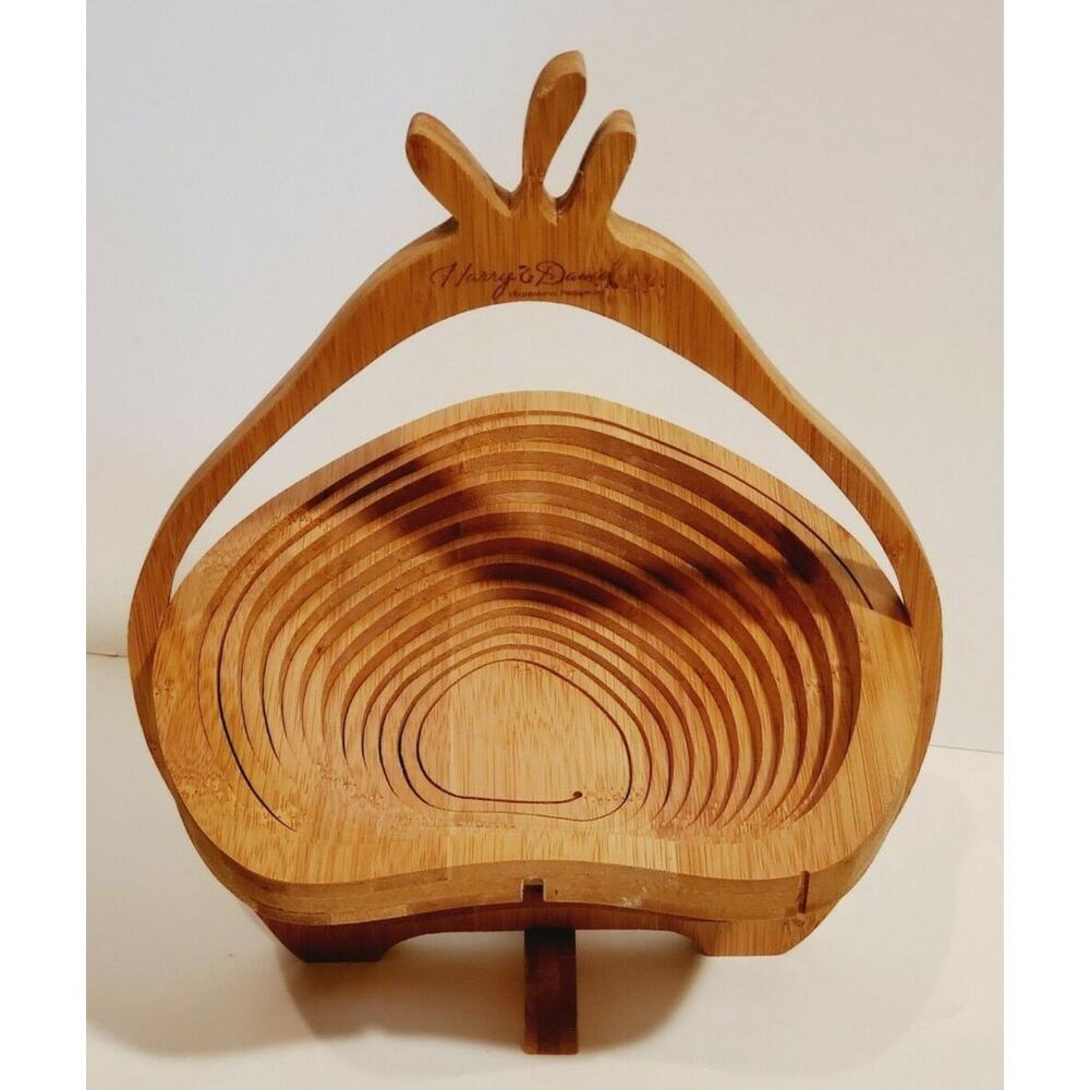 HARRY & DAVID BAMBOO WOOD WOODEN PEAR SHAPED EXPANDING COLLAPSIBLE FRUIT BOWL